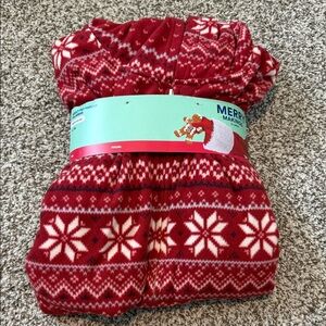 🌿 Cozy Red Snowflake Pajama Onesie